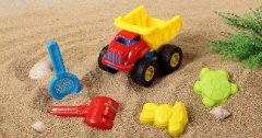 家长留意了，二手塑料玩具能够危害儿童健康