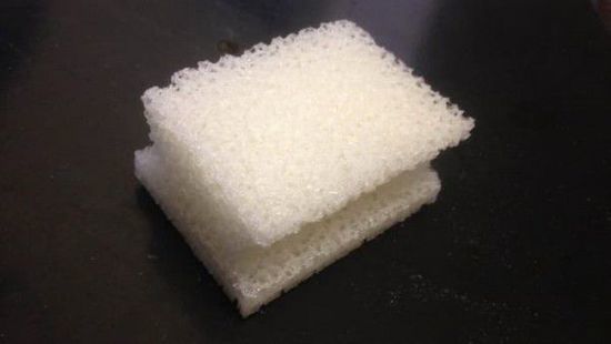 科研人员利用3D打印技术创造活跃塑料可更快降解