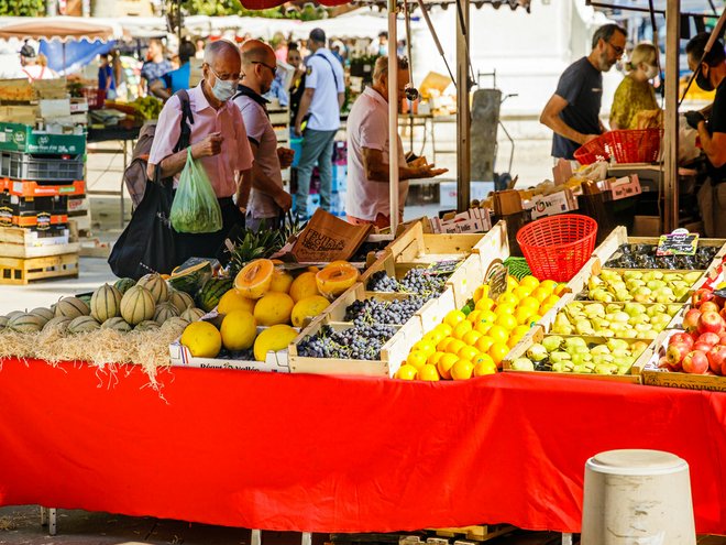 法国将禁止使用一次性水果和蔬菜塑料包装