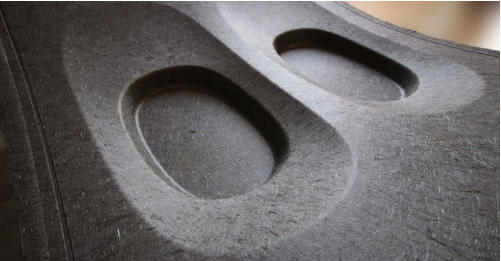 波音尝试使用回收碳纤维制造飞机机舱侧壁板