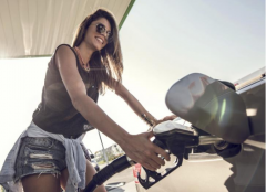 塑料占当今汽车的50％，这有助于显着提高燃油效