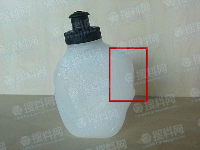 吹塑成型故障及其扫除-纵向壁厚不平均