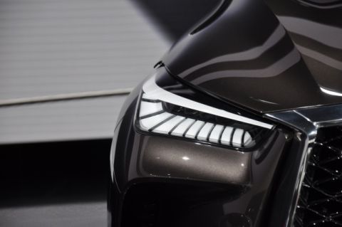 让复杂汽车照明配件易加工、易脱模，这款聚碳酸酯有何魔力？