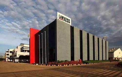  朗盛收购Emerald Kalama Chemical