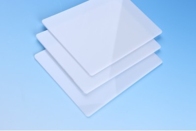 【干货】有机玻璃,PS板材,钢化玻璃有什么区别?