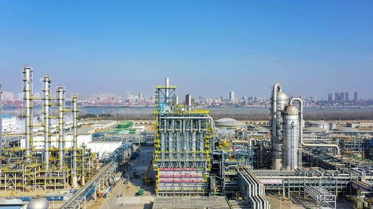 中韩石化新建6万吨/年丁二烯装置成功引料开工