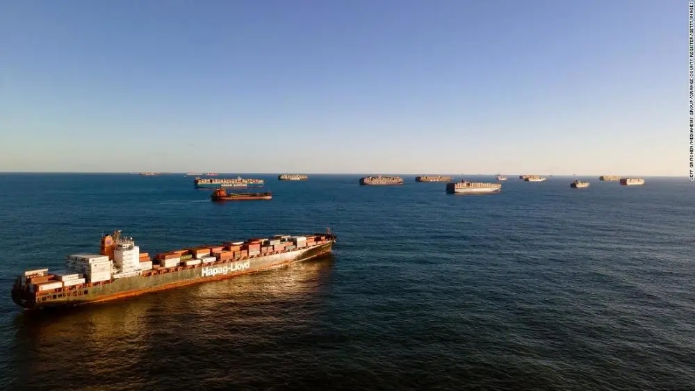 苏伊士运河通了！算笔账，一艘船如何“堵”了全球供应链