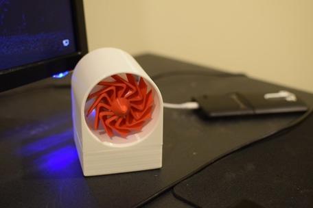 3D打印塑料移动电源内置风力发电机