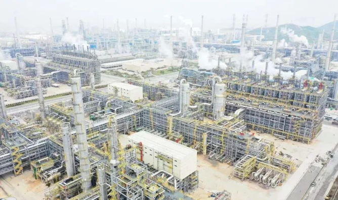 浙石化二期2#乙烯装置一次开车成功 