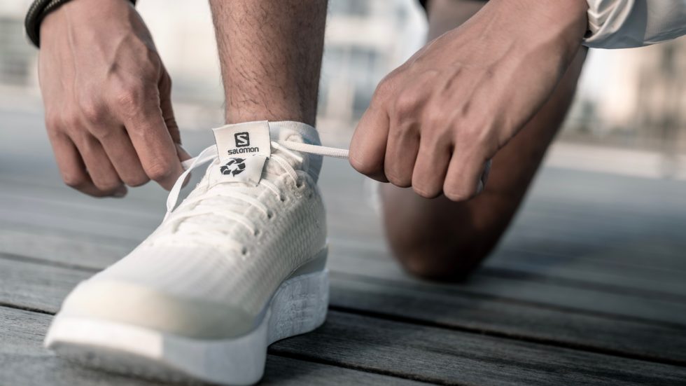 Salomon推出其首款可回收的高性能跑鞋