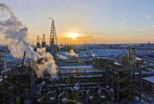 6月份化学原料和制品制造业增加值同比增长9.8%