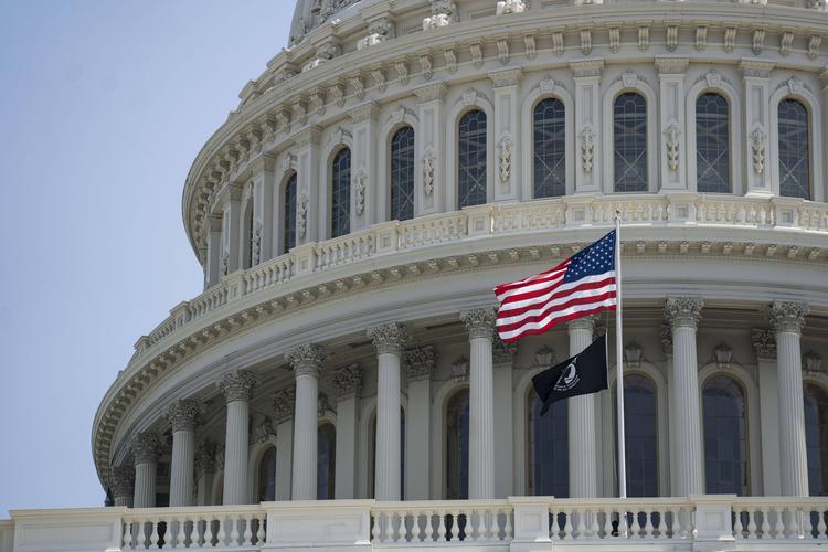 美国会参议院通过万亿美元基础设施投资法案