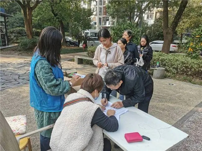 溧水向居民发放10万卷可降解垃圾袋 推动源头减塑