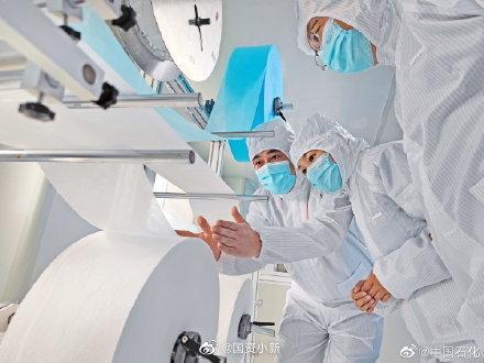 仪征化纤开发超低气阻医用口罩