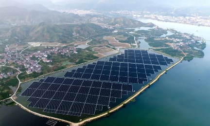 华锦集团高密度聚乙烯光伏桶专用料试产成功