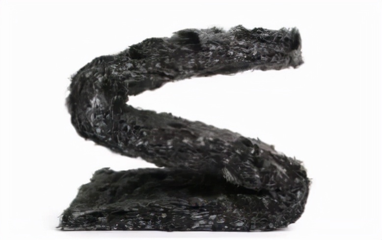 Trelleborg推出可保护电动汽车电池的新型超轻防火材料