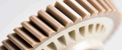 耐磨耐高温还降噪，奔驰用这种PEEK可代替金属造齿轮