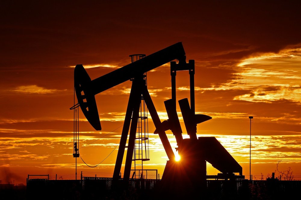 国际油价高位震荡，芝商所微型WTI原油期权要来了