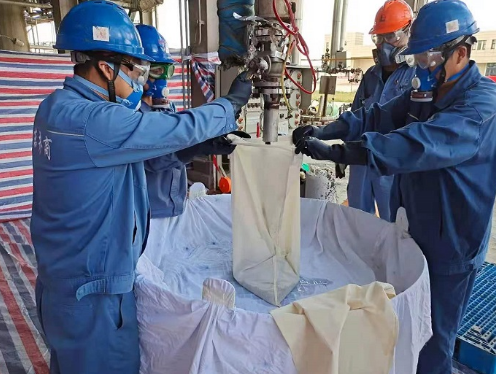宁夏能化有限公司第一次实现进口催化剂的回收再利用