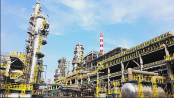 盛虹炼化280万吨PX装置顺利中交