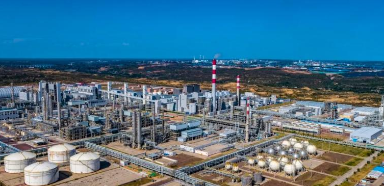 陕西能源化工上半年增长明显