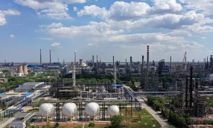 天津石化自主研发高效氧化脱硫剂