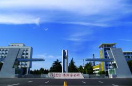 洛阳石化首批30吨共享托盘聚丙烯载货出厂