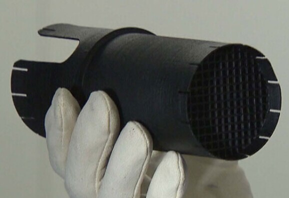 小小塑料件修复作弊的群众柴油引擎