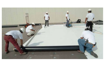 巴斯夫光波动剂进步TPO屋顶防水卷材的耐用性