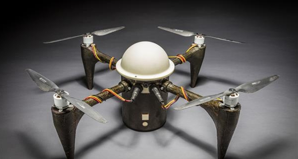 3D打印两栖型无人机 可从水底直冲云霄