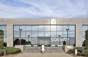 索尔维延伸波音合同