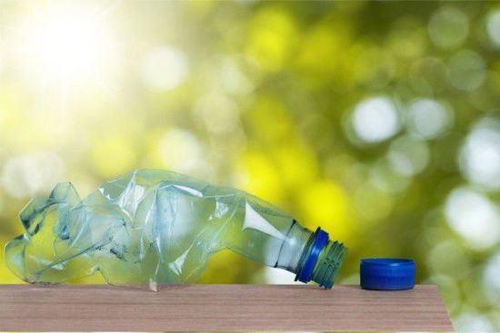 百分百可回收聚合物将带来无污染塑料