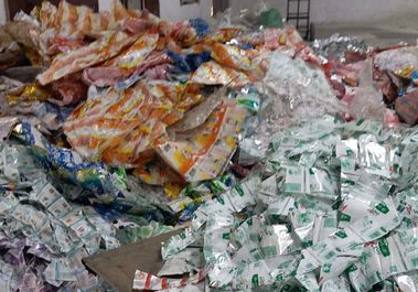 文安县整治塑料行业，“水粉户”被“撵”