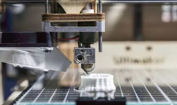 3D打印技术与注塑成型技术的区别