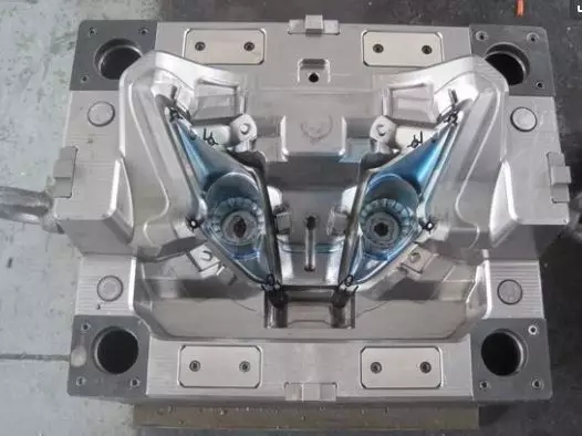 保养注塑模具时，如何保证清洗到位？