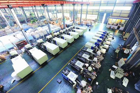 2017年中国塑料机械市场开展前景剖析