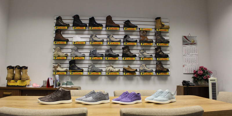 AUREUS推出不开胶的休闲鞋款