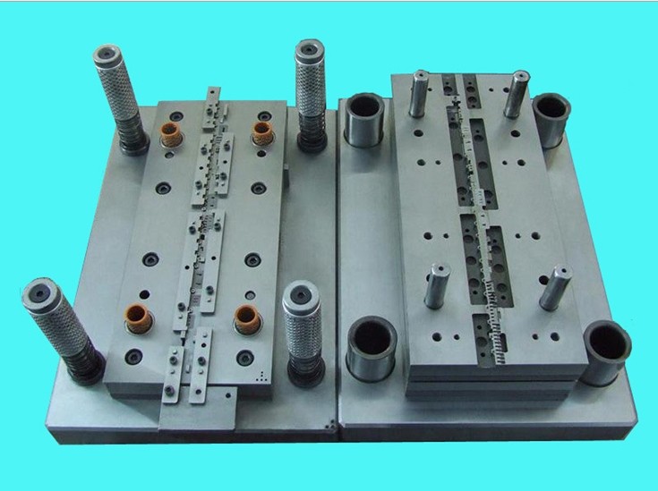 加热速度和温度影响模具变形