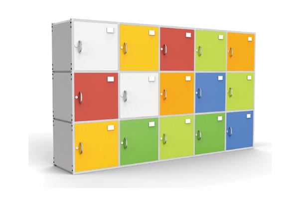 哪一种材质的书包柜对孩子的损伤较小?