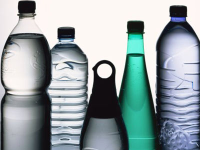塑料瓶厂家调整推行方式 将次要集中电脑端