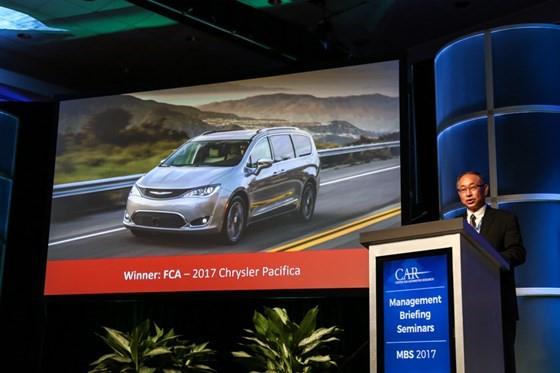 索尔维法国分公司正提升大型复合资料制造业的生产才能