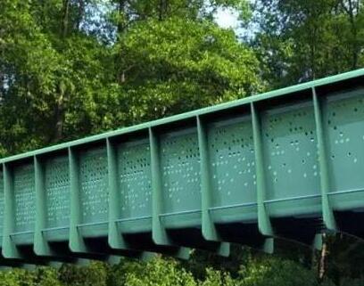 模块化、快速组装的玻纤增强复材桥梁交付使用