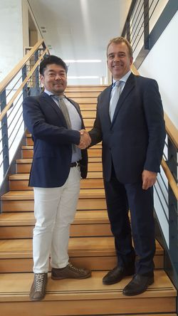 Amac与日本热塑性塑料制造商达成协作协议