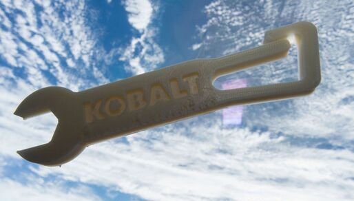 太空商用3D打印机造出首个宇航员公用扳手