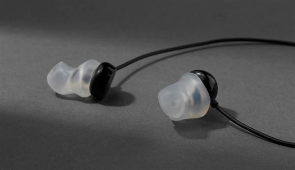 2018CES展：Formlabs发布耳塞3D打印资料光敏树脂