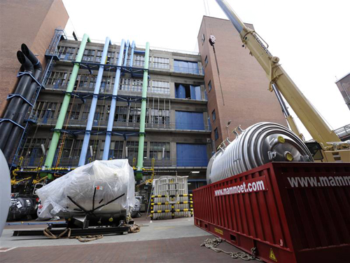 朗盛：以投资保证将来