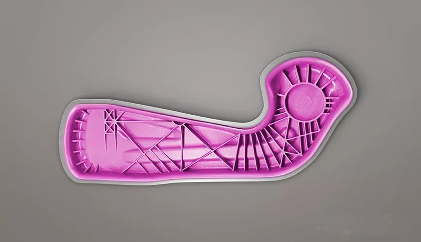 轻量化|金属/塑料混合部件使用独特的工艺减重20%