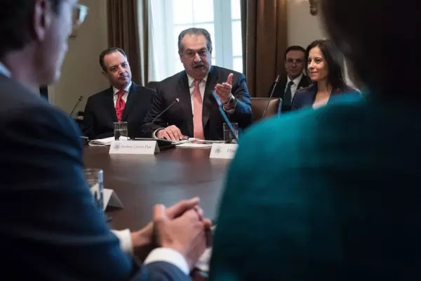 陶氏首席执行官Andrew Liveris任期延后