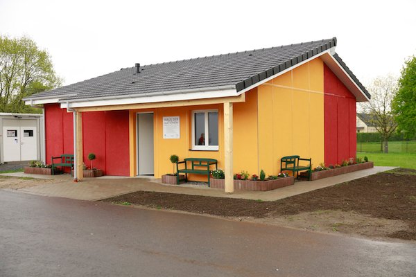 科思创用聚氨酯外墙保温建造主动房