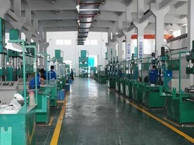 工业4.0自动化助塑料加工商业务大幅增长